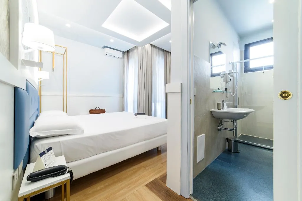 DOUBLE DELUXE Room, Palace Hotel, Naples