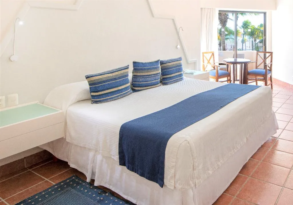SINGLE SEA VIEW Room, Viva Maya by Wyndham, Trademark All-Inclusive, Cancun Area