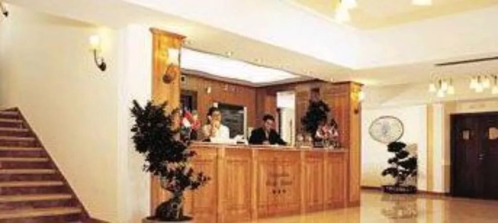 Lobby, Vassallo Park, Naples