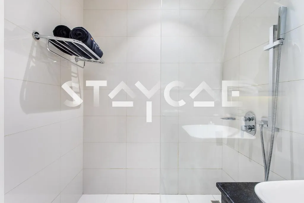 APARTMENT TWO BEDROOMS Room, Staycae Majestine Vacation Home, Dubai