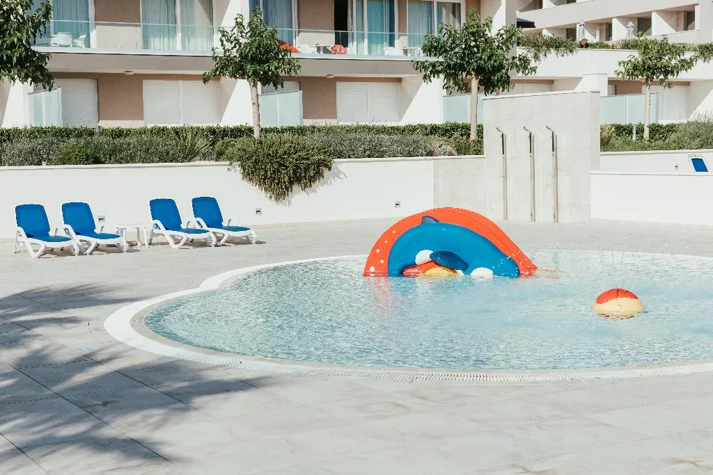 Pool, Romana Beach Apartments, Split