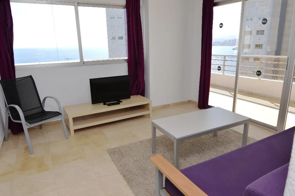 APARTMENT CAPACITY 6 TWO BEDROOMS Room, Buenos Aires Apartamentos By Mc, Costa Blanca