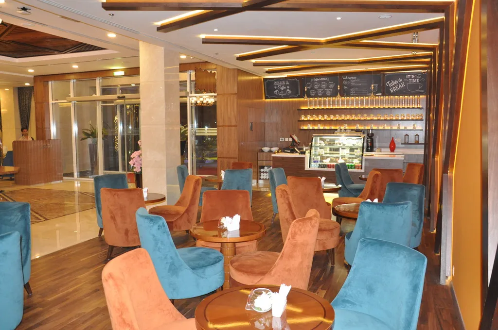 Restaurant, Fortune Park Hotel, Dubai