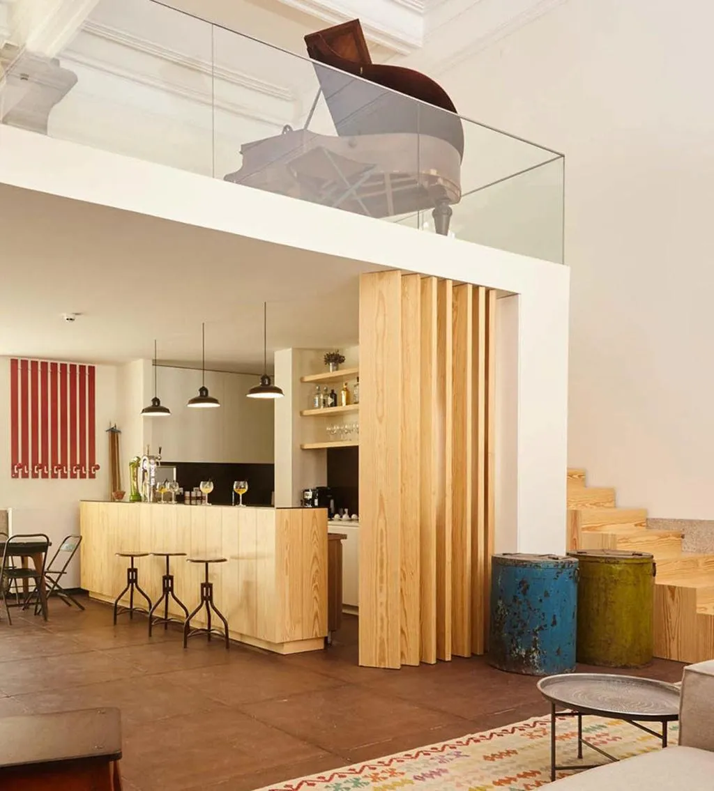Bar, The Passenger Hostel, Porto
