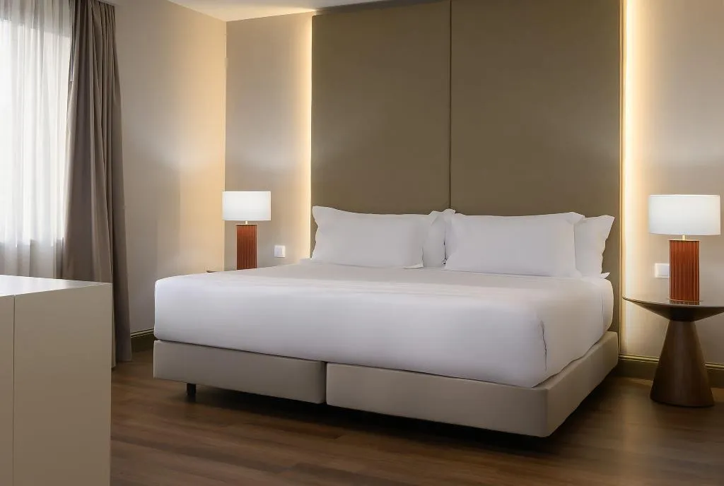 JUNIOR SUITE STANDARD Room, Aeminium Coimbra, Affiliated by Meliá, Porto