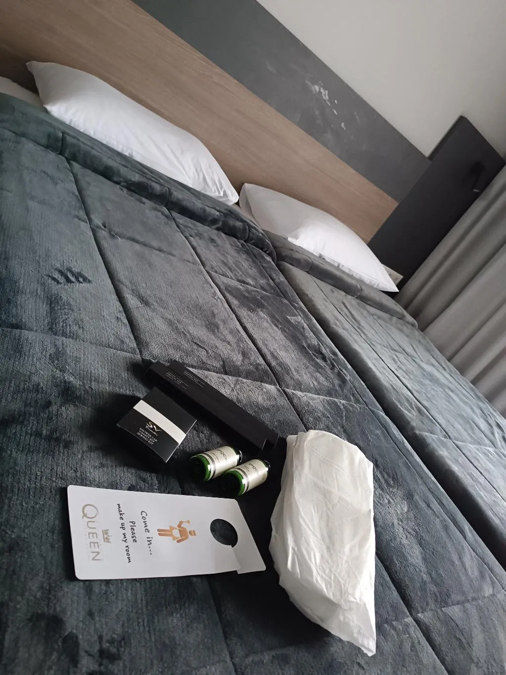 DOUBLE STANDARD Room, Elizabeth Queen Luxury Rooms, Thessaloniki