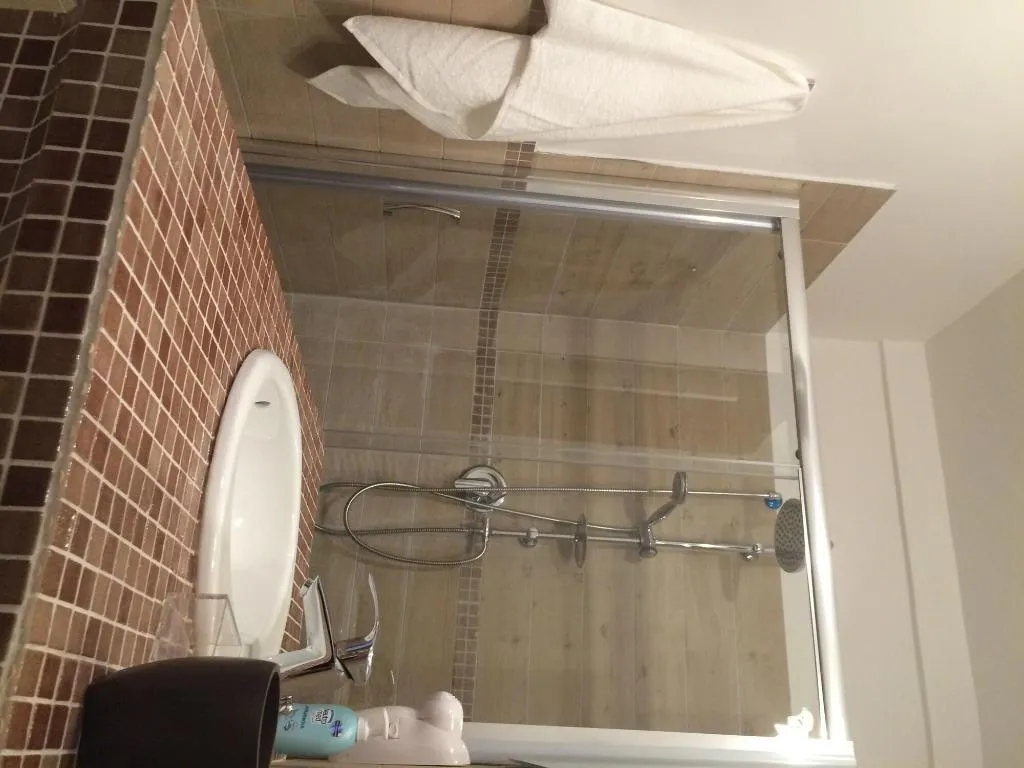 Room, Base Napoli B&B, Naples