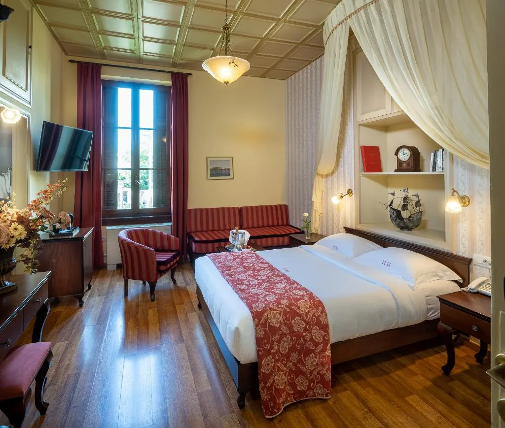 Double or Twin SUPERIOR Room, Halepa Hotel, Crete