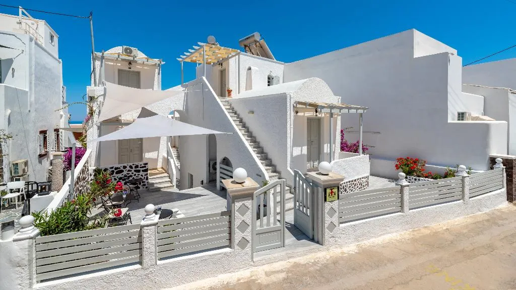 General view, Maralex, Santorini