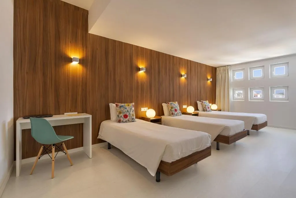 Room, Next Inn, Algarve