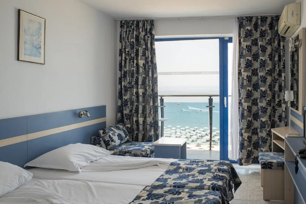 Double or Twin STANDARD Room, Hotel Palace, Bourgas