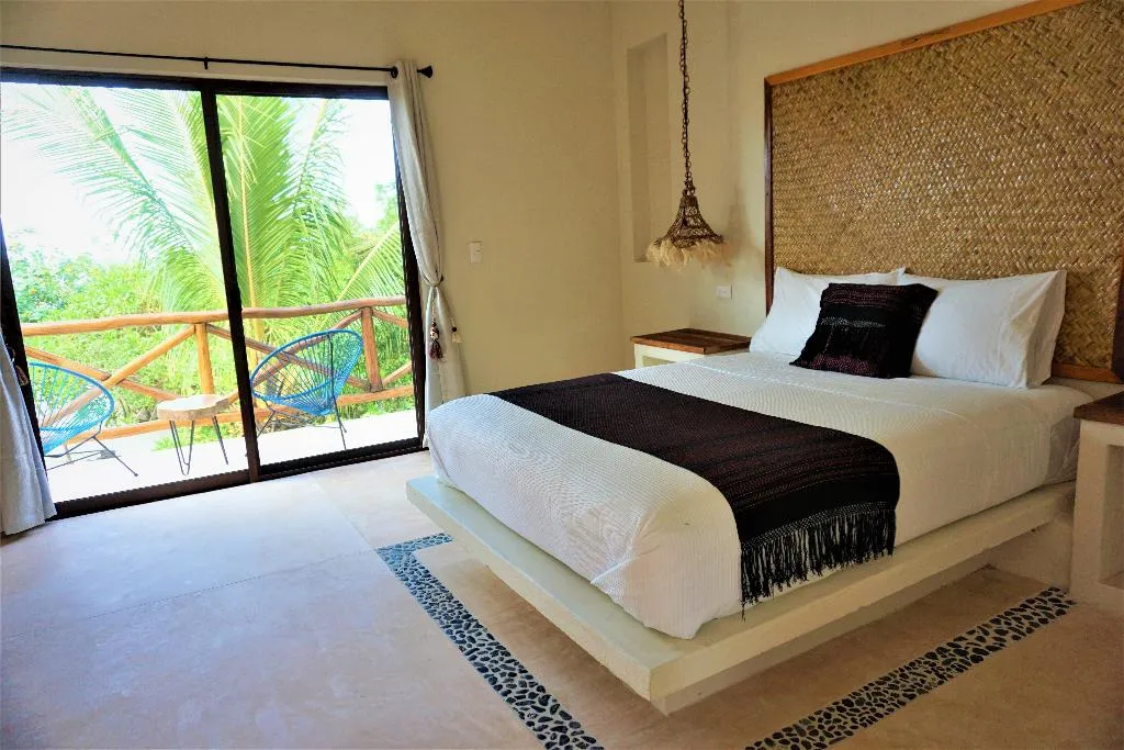 DOUBLE DELUXE SEA VIEW Room, La Puerta Azul Beachfront - Adults Only, Cancun Area
