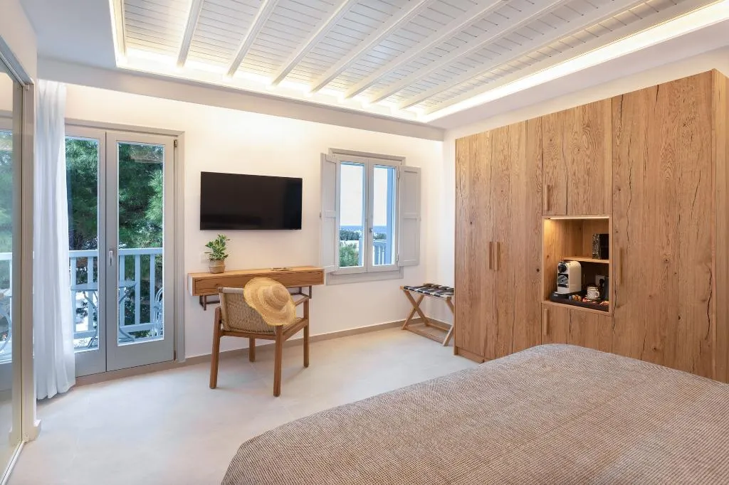 JUNIOR SUITE EXECUTIVE Room, Elena Mykonos, Mykonos