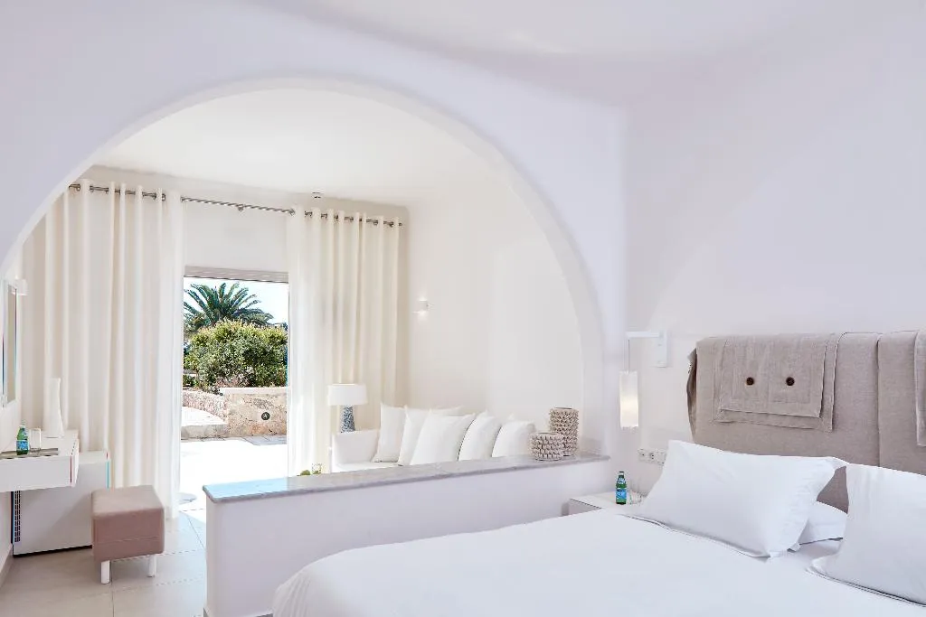 JUNIOR SUITE STANDARD Room, Santo Miramare Resort, Santorini