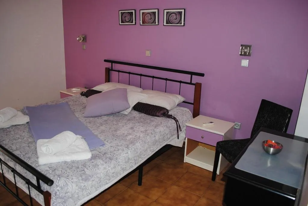 Room, Karmik Concept Pension, Rhodes