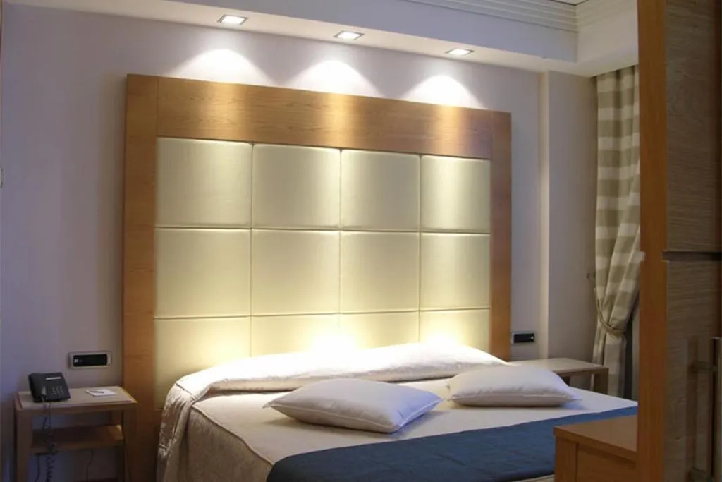 JUNIOR SUITE STANDARD Room, Papillo Hotel Roma, Rome