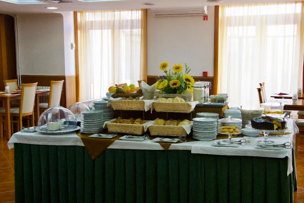 Restaurant, Eurosol Gouveia, Porto