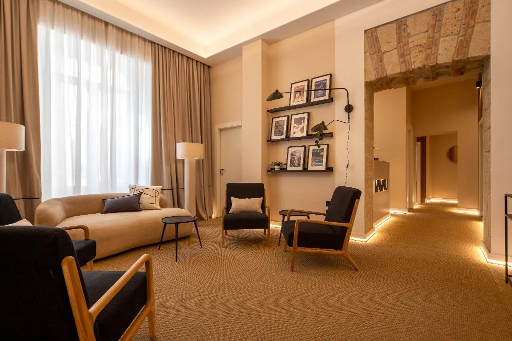 Lobby, Mamalu Studios And Suites, Naples
