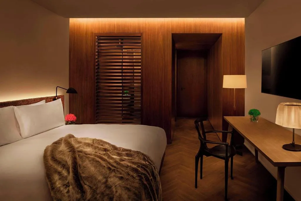DOUBLE DELUXE Room, EDITION Barcelona, Barcelona