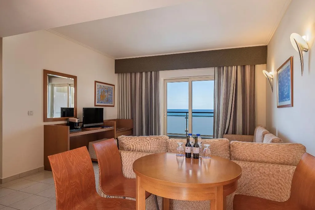 JUNIOR SUITE SEA VIEW Room, Cretan Dream Resort & Spa, Crete
