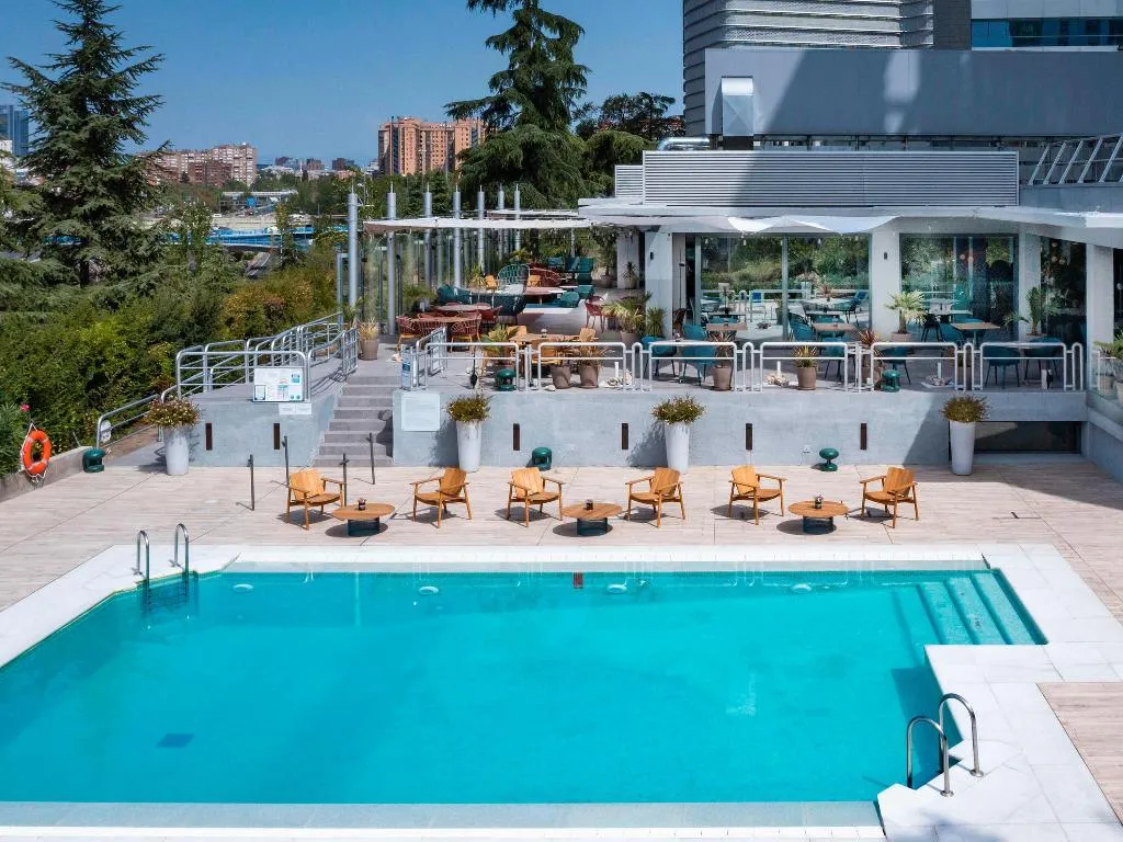 Pool, Ibis styles Madrid City Las Ventas, Madrid