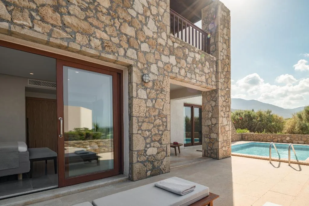 SUITE WITH PRIVATE POOL Room, Ikaros Beach Luxury Resort Spa, Crete