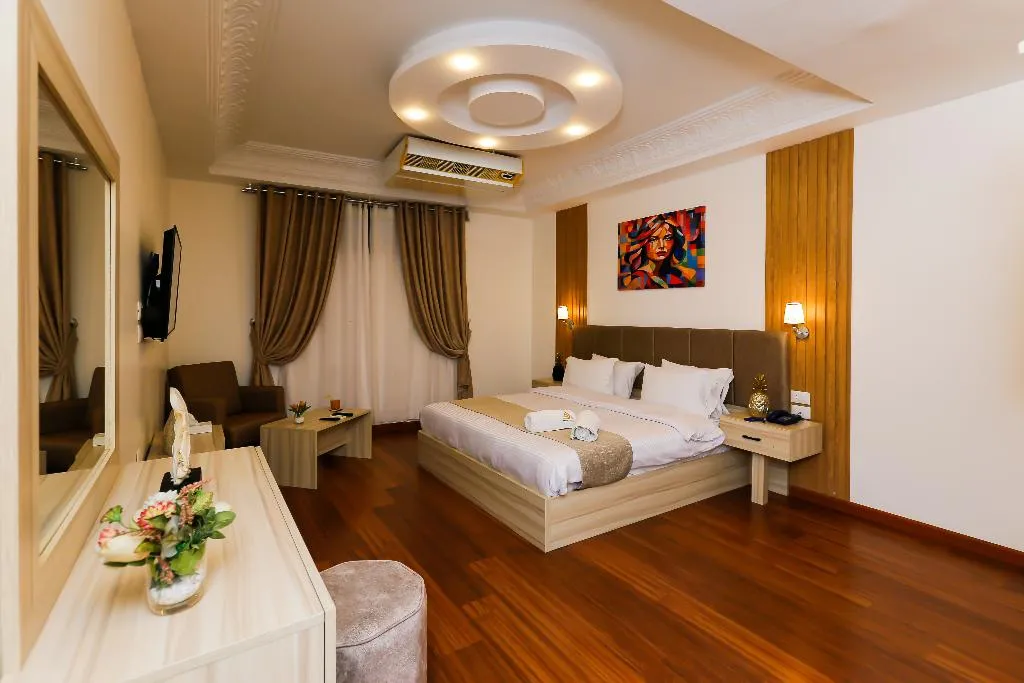 DOUBLE STANDARD Room, Pyramid Edge Hotel & Exclusive Pyramids View Roof, Cairo