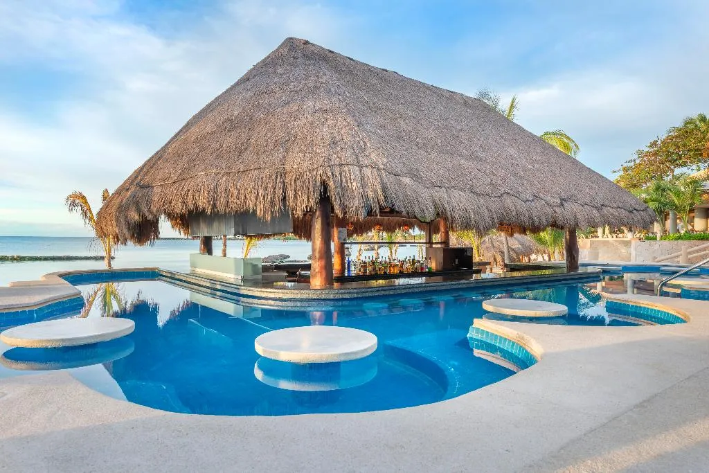 Pool, Puerto Aventuras Beach Resort, Cancun Area