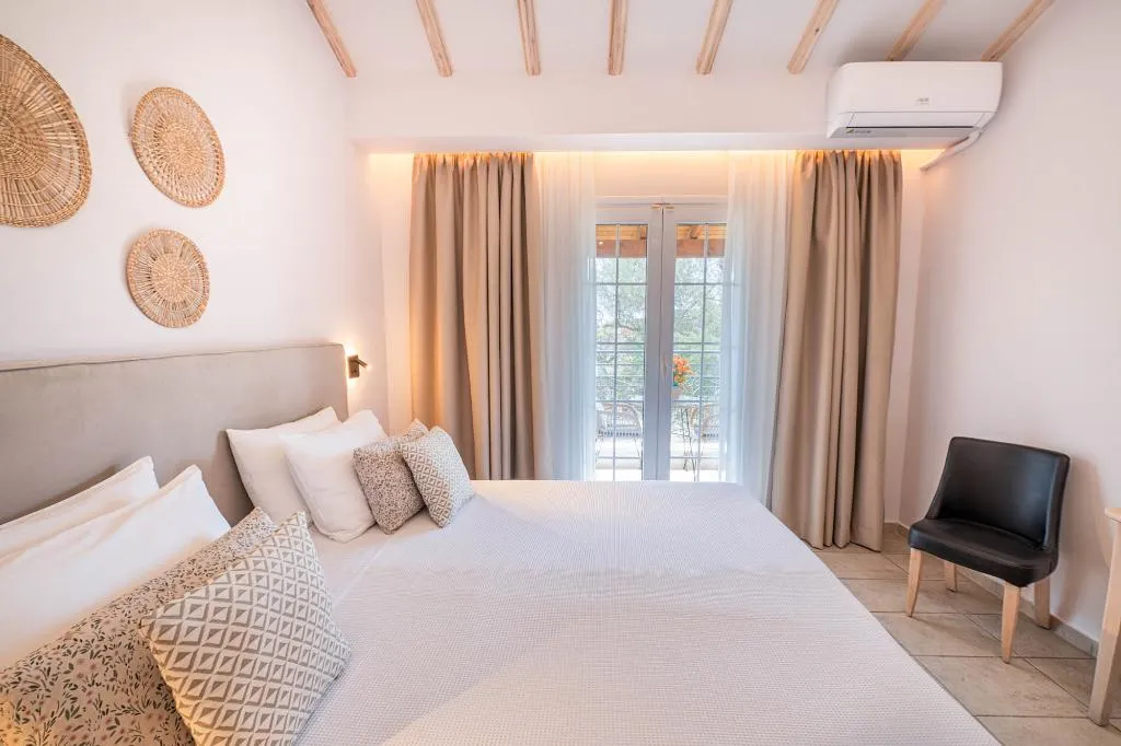 STUDIO STANDARD Room, Korina Apart Hotel, Corfu