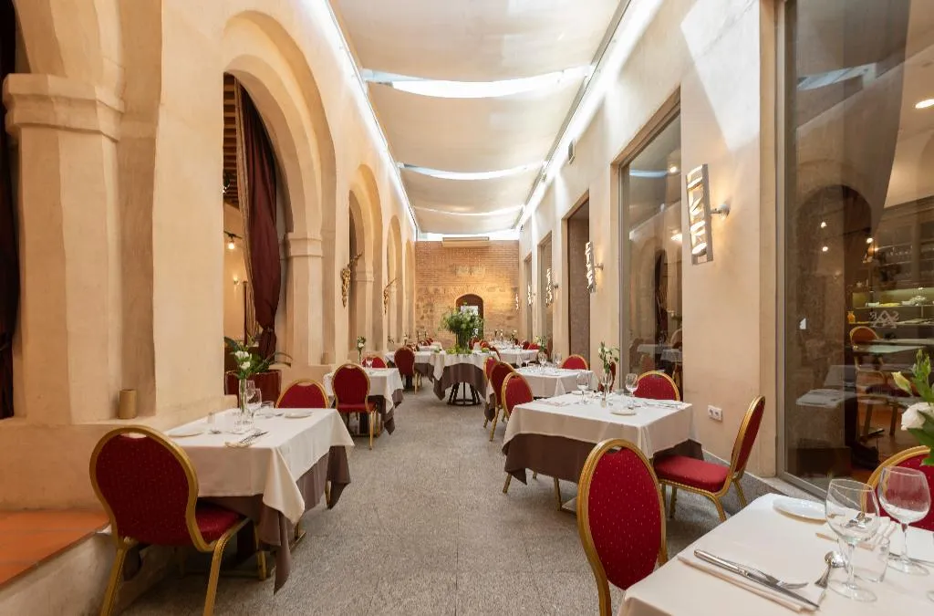 Restaurant, San Antonio El Real, Madrid