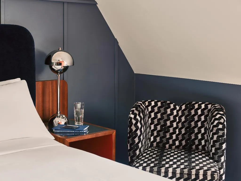 DOUBLE STANDARD Room, The Hoxton Lloyd Amsterdam, Amsterdam