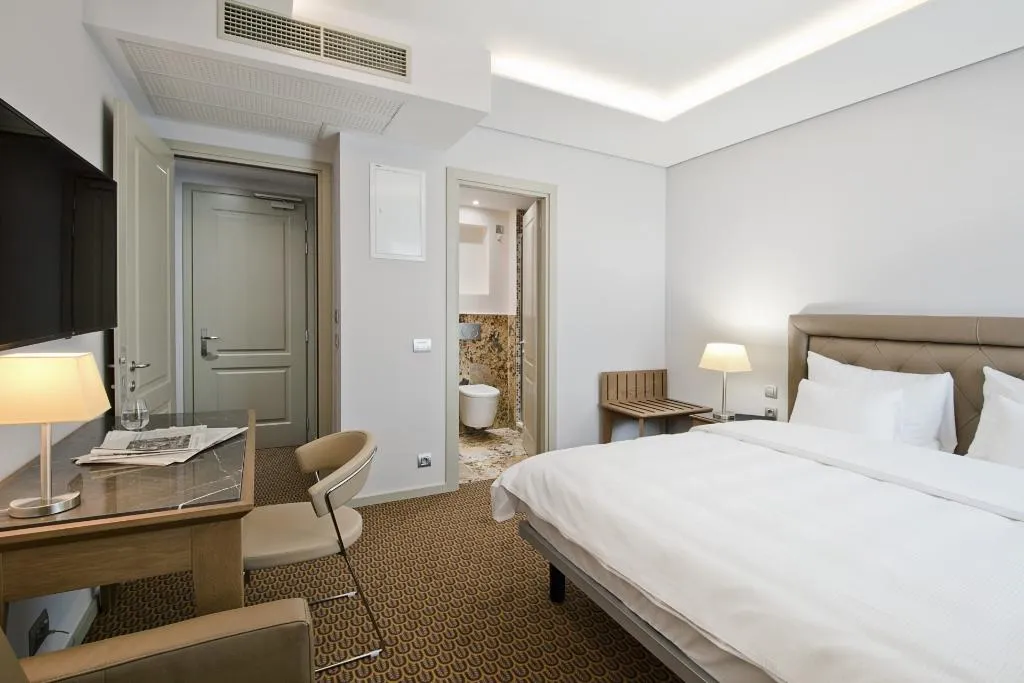 FAMILY ROOM STANDARD Room, Hotel Royal Prague, Prague