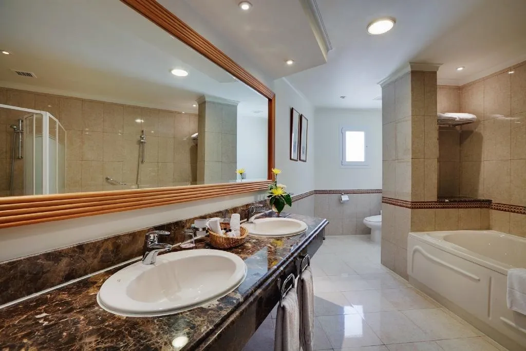 TRIPLE EXECUTIVE Room, Jolie Ville Royal Peninsula Hotel & Resort, Red Sea Riviera