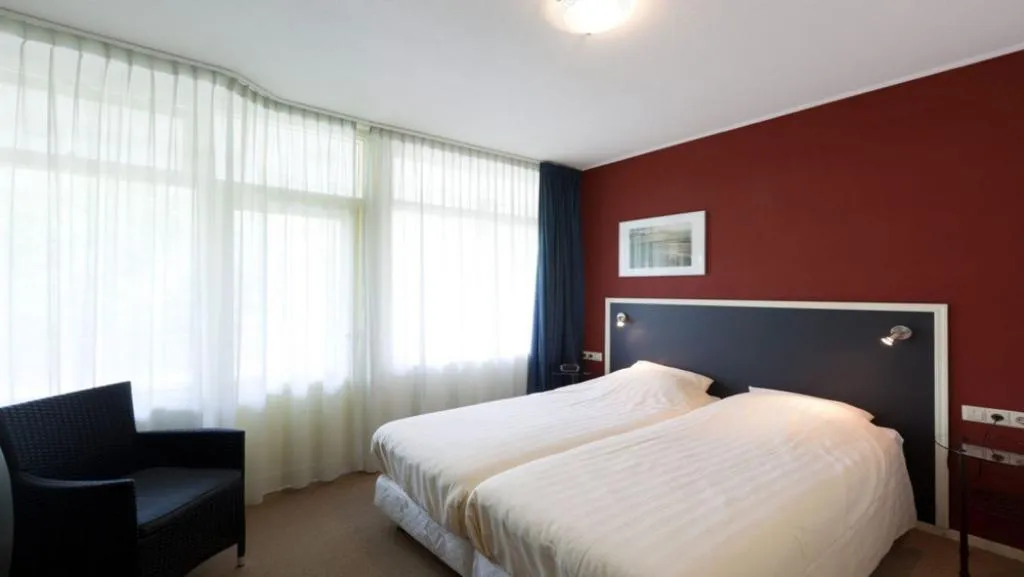 DOUBLE ECONOMY Room, Fletcher Strandhotel Renesse, Amsterdam