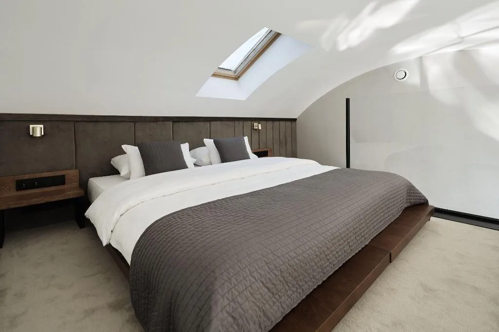 DOUBLE STANDARD Room, New Port Hotel, Krakow