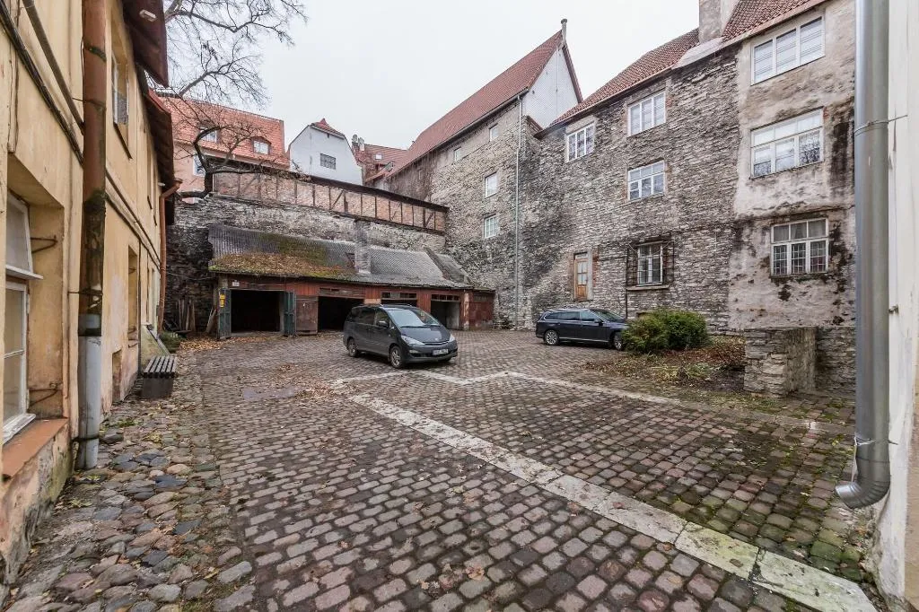 Room, Tallinn Apartments & Rooms - Old Town, Tallinn
