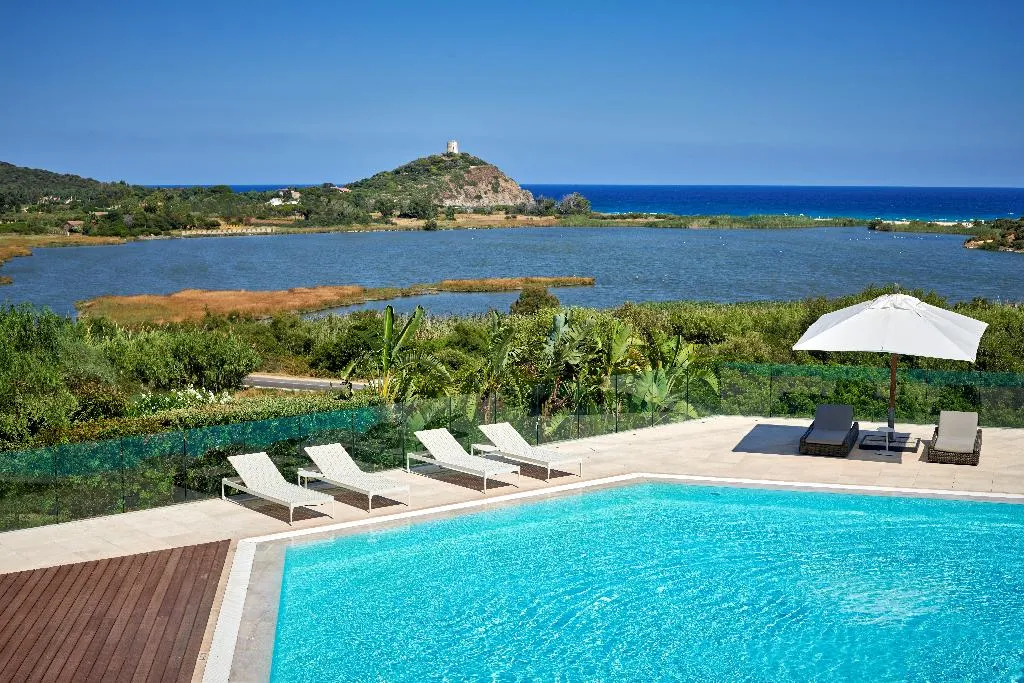 Pool, Conrad Chia Laguna Sardinia, Cagliari