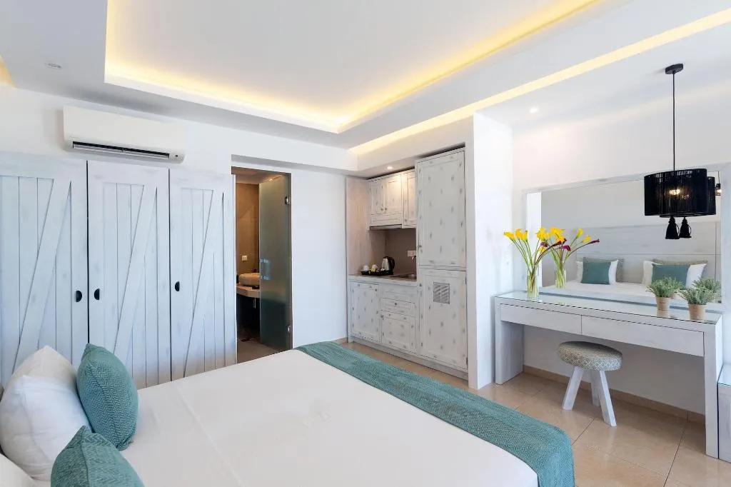 Room, Tropicana Hotel, Mykonos