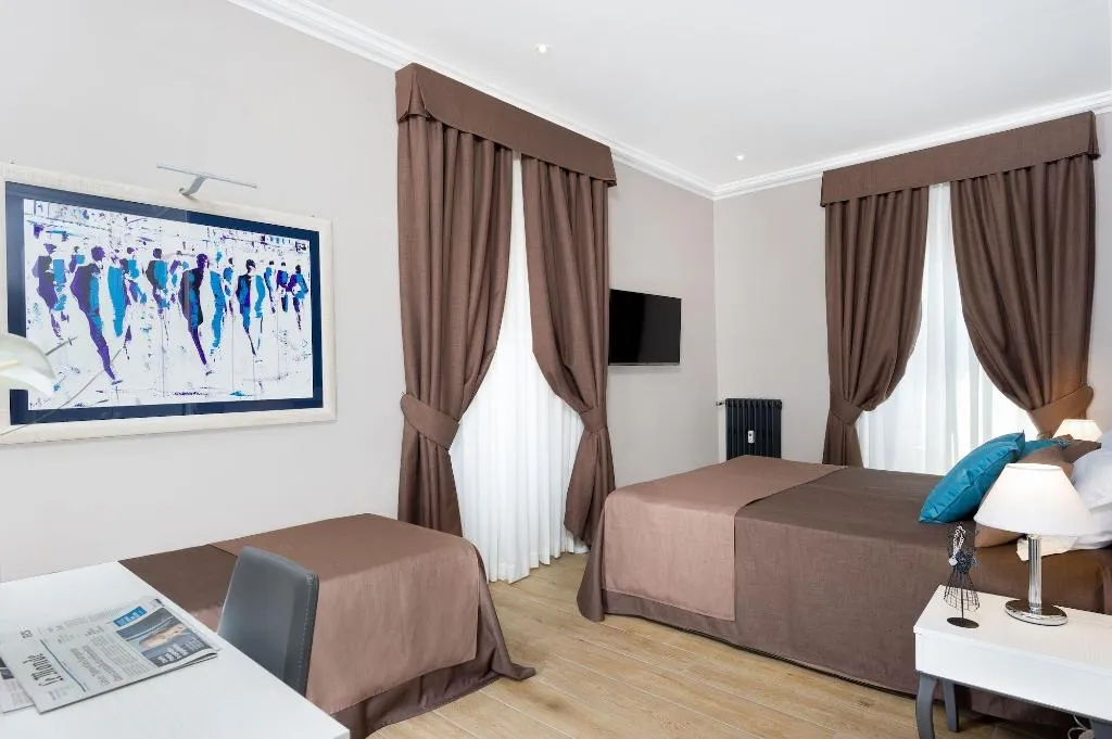 Room, Vico Rooms And Terrace, Rome