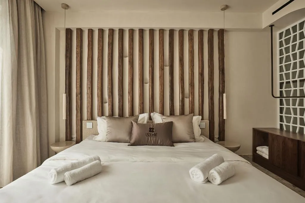 SUITE WITH PRIVATE POOL Room, Uzenie All Suites Boutique Resort, Crete