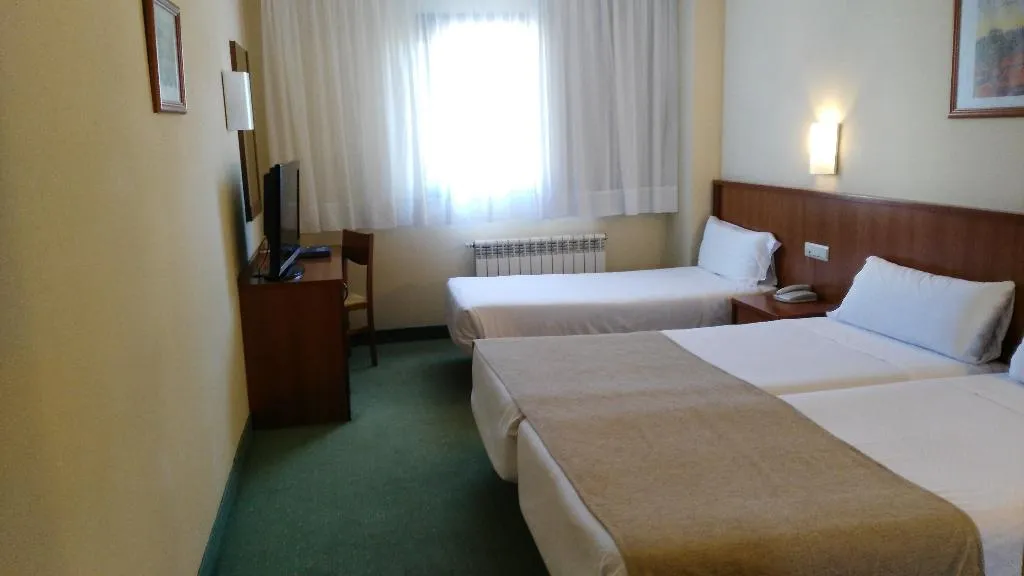 Double or Twin STANDARD Room, HCC Ciutat de Berga, Barcelona