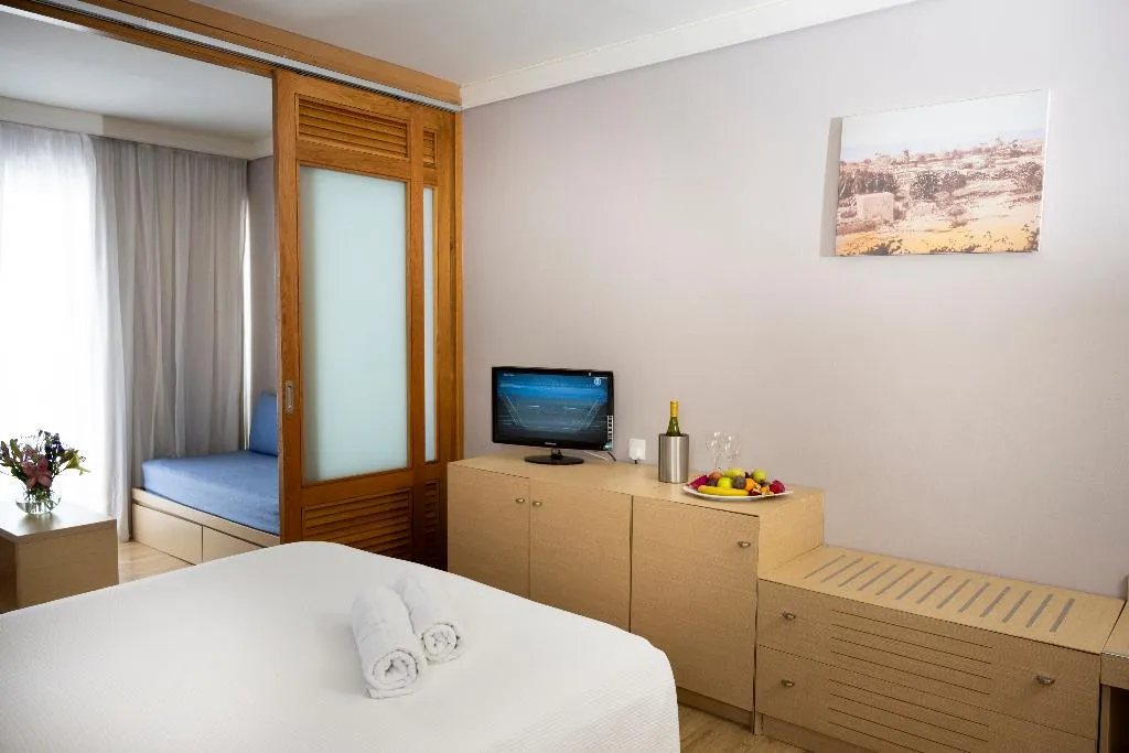 FAMILY ROOM STANDARD Room, Louis Ledra Beach, Cyprus