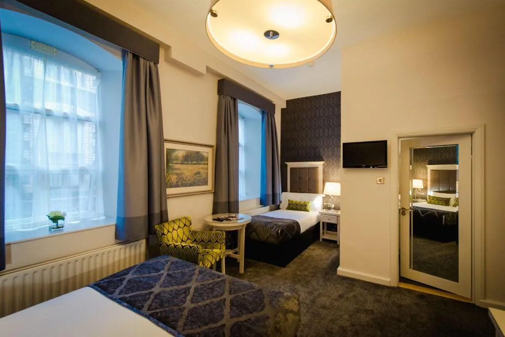 TWIN DELUXE Room, Isaac's Cork, Cork