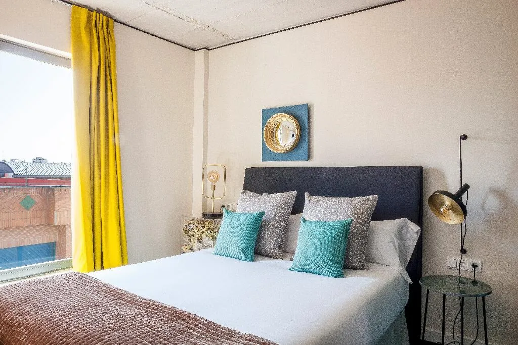 DOUBLE SUPERIOR Room, Bastardo Hostel, Madrid