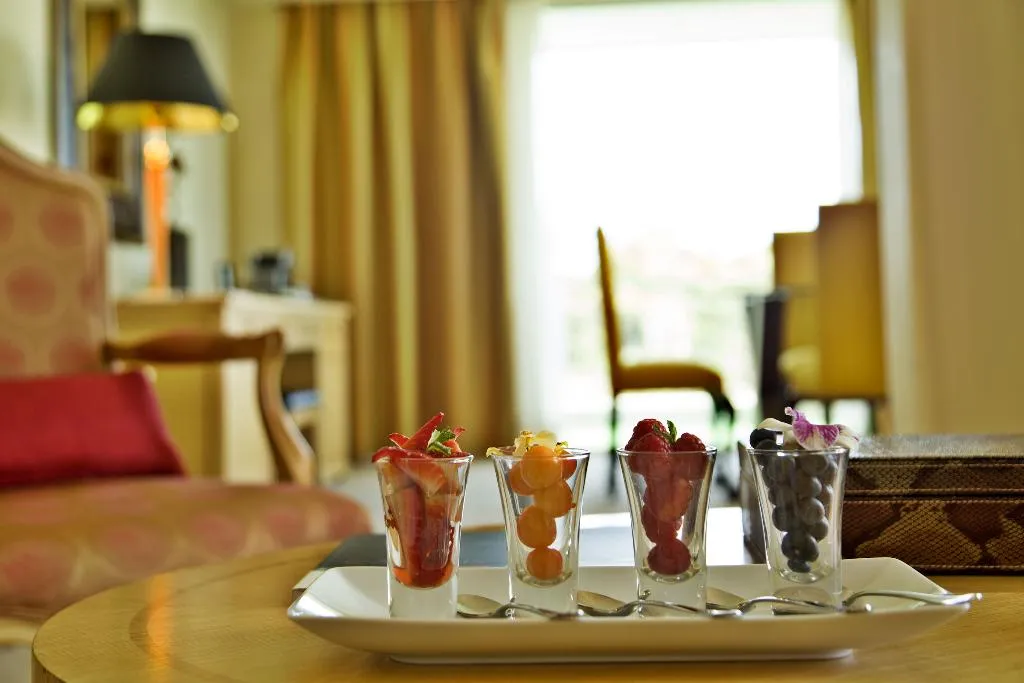 SUITE CAPACITY 1 Room, Hotel Cascais Miragem Health & Spa, Lisbon