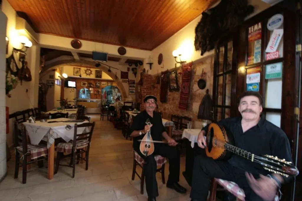Restaurant, Chania Rooms, Crete