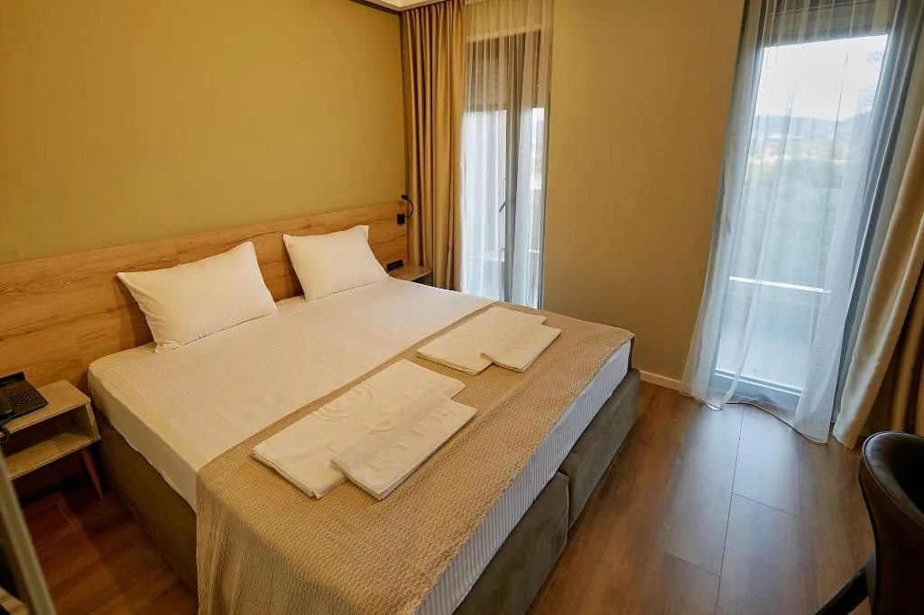 Room, Eter Hotel, Durres