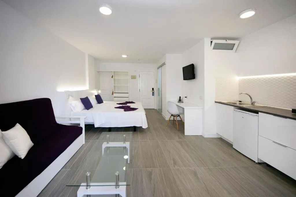 Room, Skyview Hotel, Tenerife