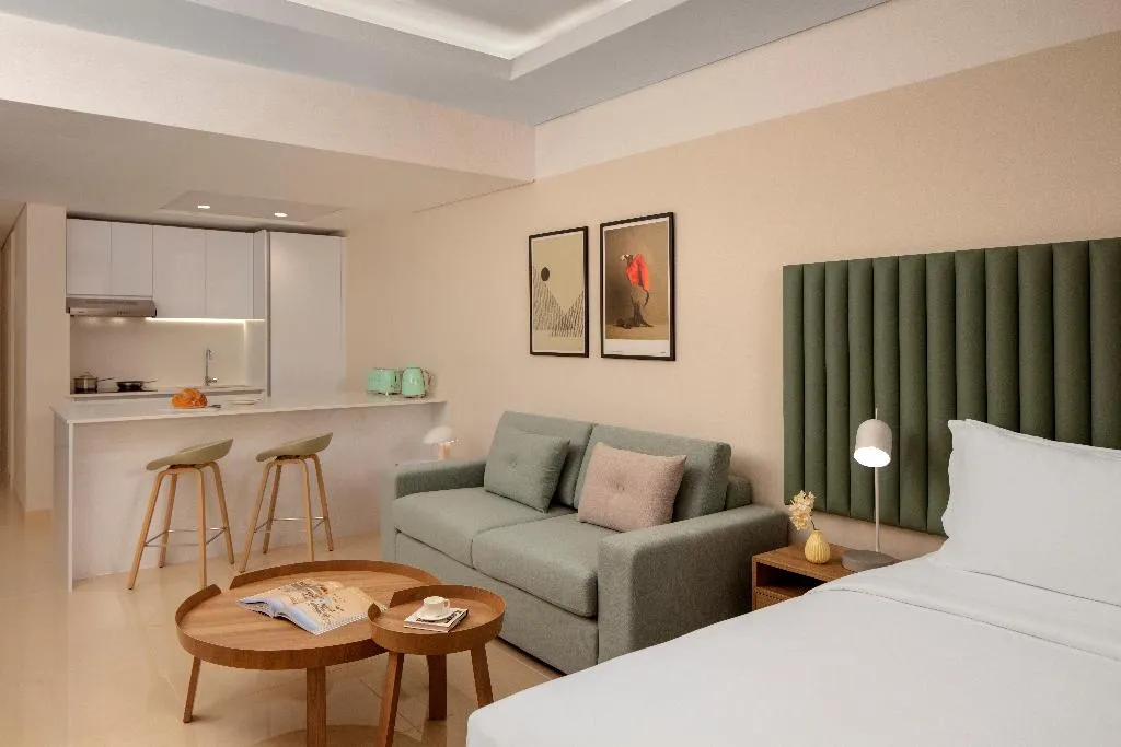 STUDIO TWO BEDS Room, Staybridge Suites Dubai Internet City, Dubai