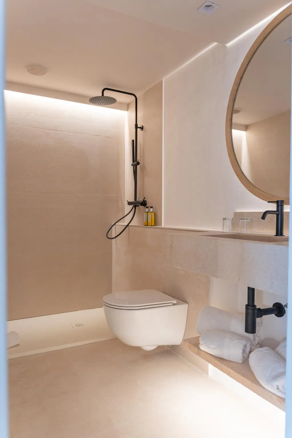 JUNIOR SUITE STANDARD Room, Canyamel Sun Suites, Majorca